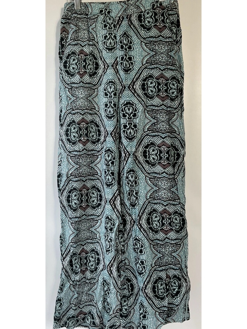 H&M Aqua Print Wide Leg Elastic Waist Lightweight Pants Size 2